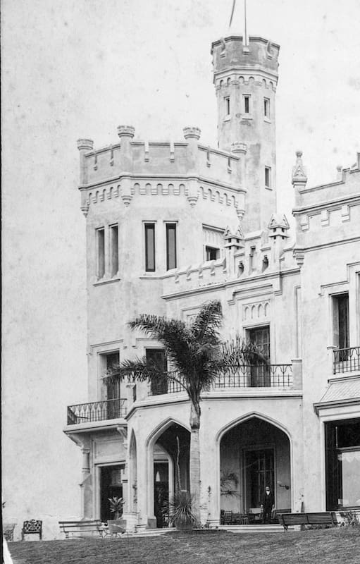 Las torretas de Villa Ombúes, bien al estilo de un castillo, tal como le gustaba a Tornquist, su propietario
