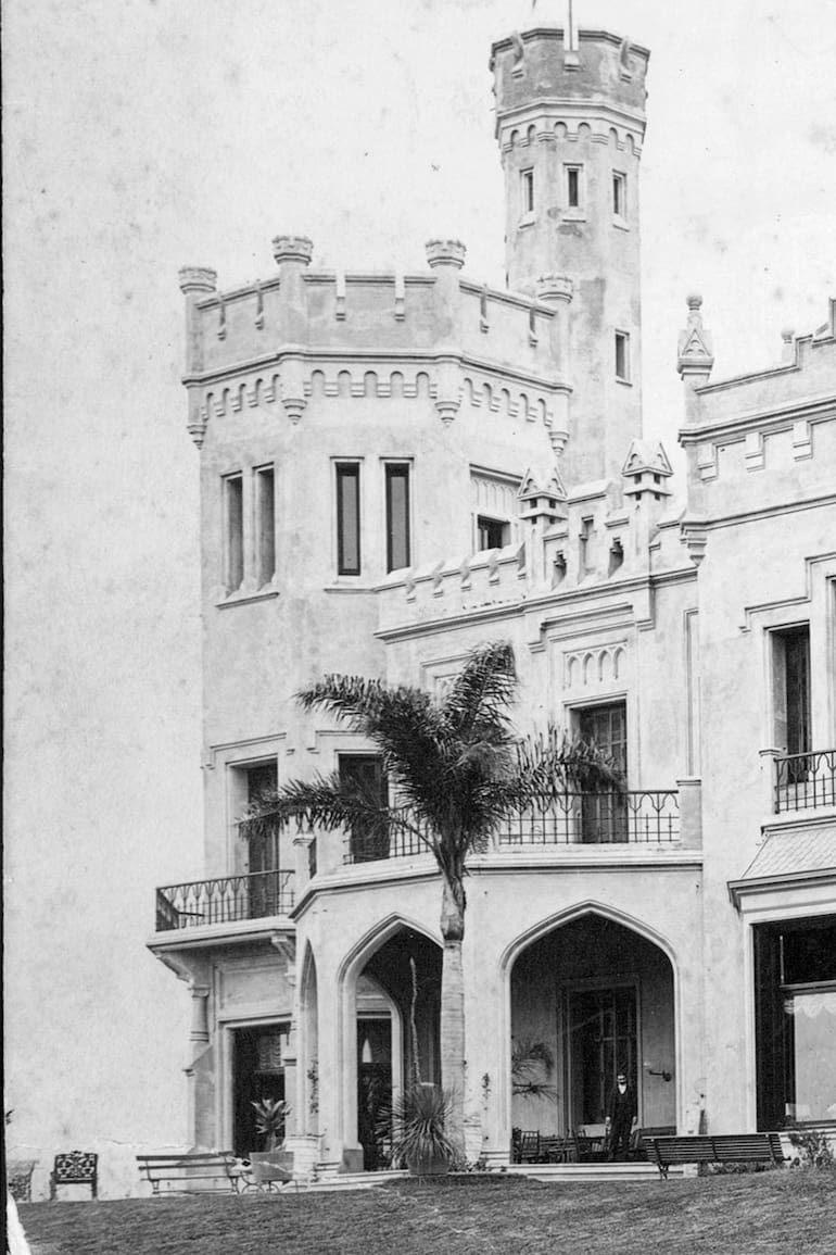 Las torretas de Villa Ombúes, bien al estilo de un castillo, tal como le gustaba a Tornquist, su propietario