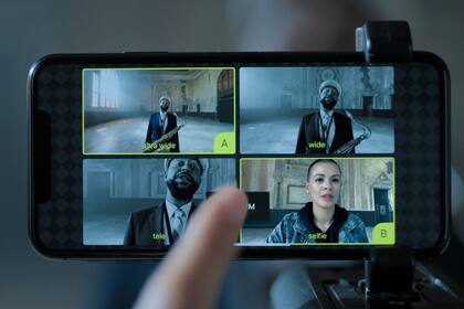 Las tres cámaras traseras y la frontal del iPhone 11 se pueden usar en simultáneo