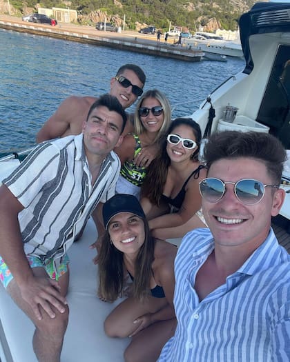 Las tres parejas argentinas disfrutando del lujoso yate