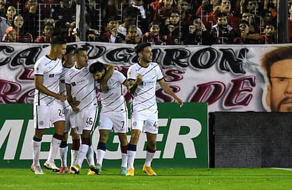 Las tres victorias de San Lorenzo por la Copa de la Liga se dieron en condición de visitante; ésta, en el Coloso Marcelo Bielsa.