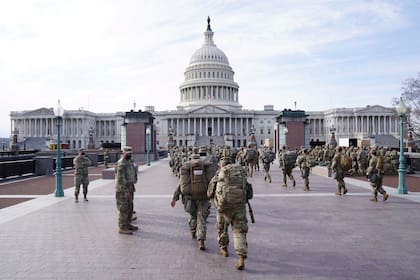 El despliegue de cientos de efectivos de la Guardia Nacional, ayer, en Washington
