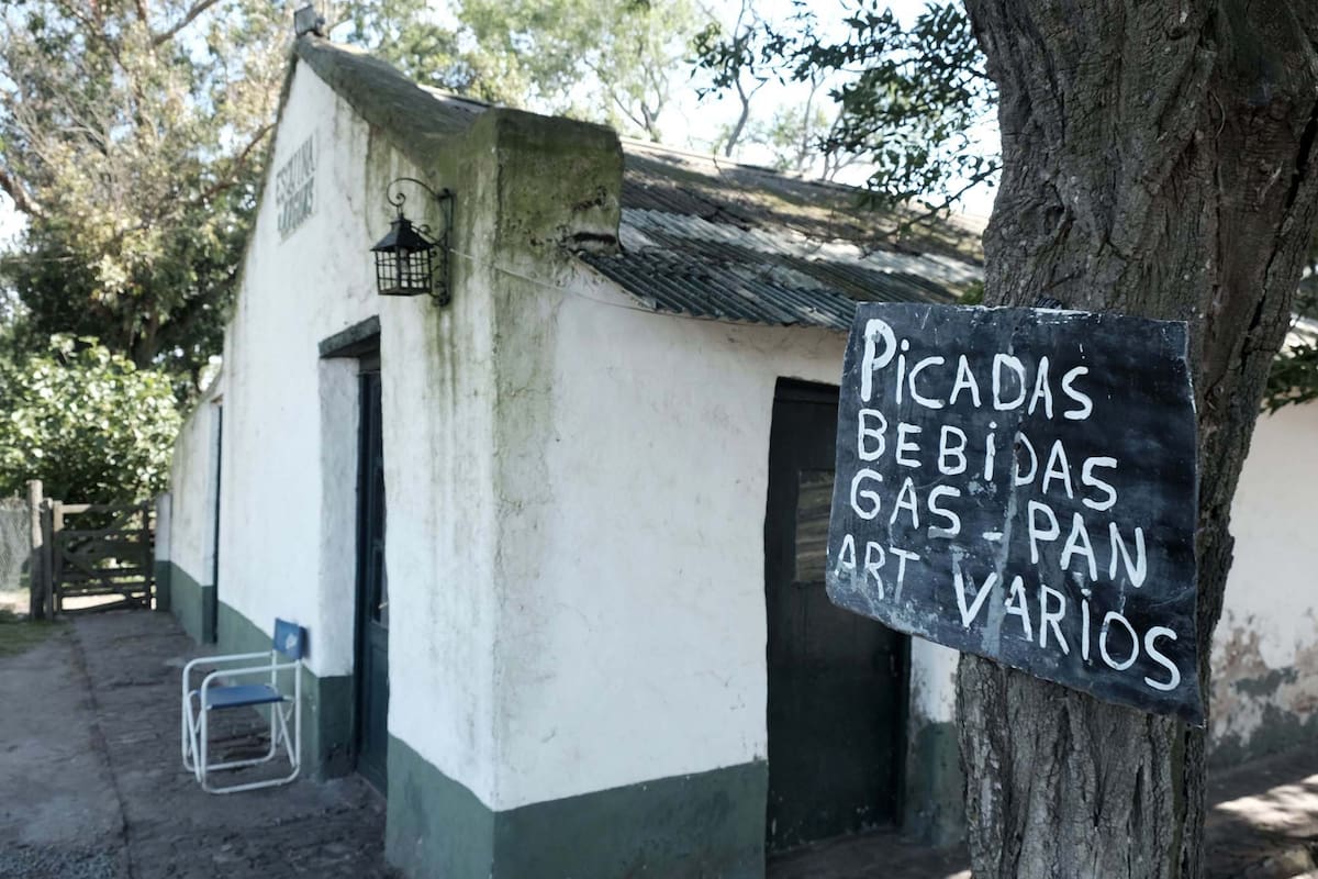 Las últimas pulperías en la provincia de Buenos Aires, aquí, en Coronel Vidal