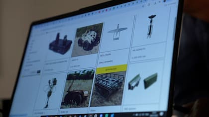 Las unidades pueden gastar los puntos que han ganado con esfuerzo en equipamiento nuevo en el sitio web del gobierno, Brave1