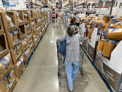 Las vacantes en desarrollo de software y ingeniería son las más solicitadas por Costco para sus solicitudes de visa H1B y green card.