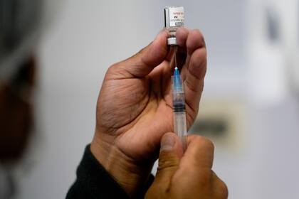 Las vacunas contra el Covid-19 podrían ayudar a algunos pacientes con cáncer a combatir tumores