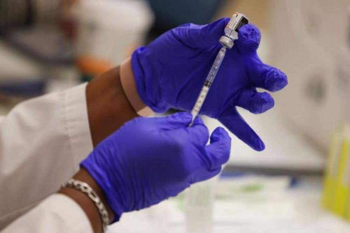 Las vacunas del paciente se compraron y administraron de forma privada en un plazo de 29 meses (Foto ilustrativa)