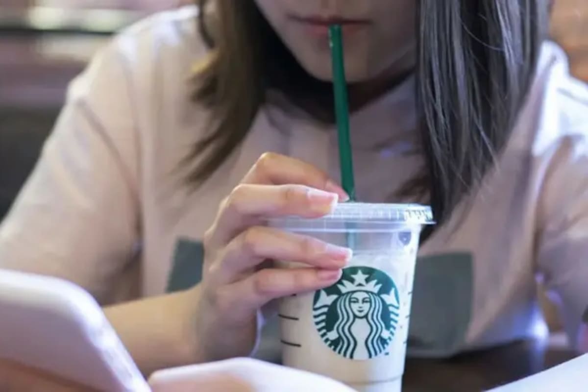 Las ventas cayeron en todo el mundo para la cadena global de café