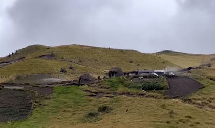 Las viviendas de la zona están construidas con materiales como barro y paja (Captura: YouTube Ecuador Y Sus Paisajes Oficial)