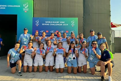 Las Yaguaretés, orgullosas con sus medallas de bronce