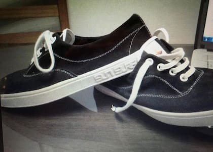 Las zapatillas de Sun Surf, suela de goma y cuerpo de tela. En los '80s, los jóvenes daban todo por conseguir un par. Hoy, esos mismos lamentan: "Ya no se hacen más así".