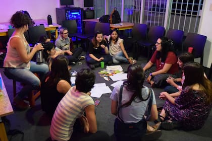 LasDeSistemas, un espacio de contención y crecimiento para las mujeres, lesbianas, trans y personas no binarias que trabajan en tecnología