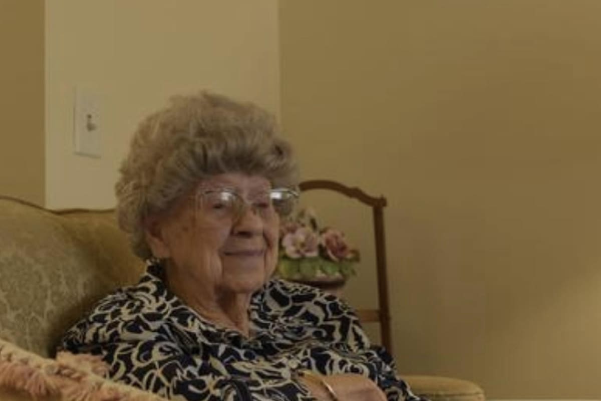 Launa Mitchell, de 110 años, es una de las mujeres más longevas de EE.UU. y del mundo