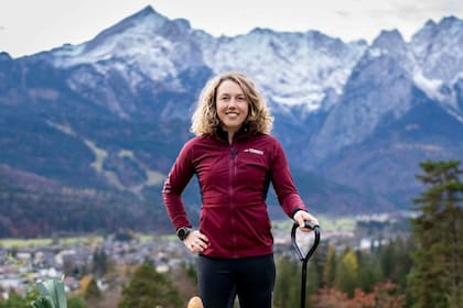 Laura Dahlmeier, excampeona olímpica de biatlón, se encuentra en grave estado tras quedar atrapada durante un derrumbe.