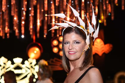 Laura Noetinger, creadora de muchos de los fascinators de la fiesta
