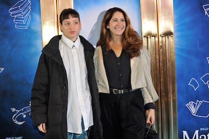 Laura Novoa junto a su hija Mora