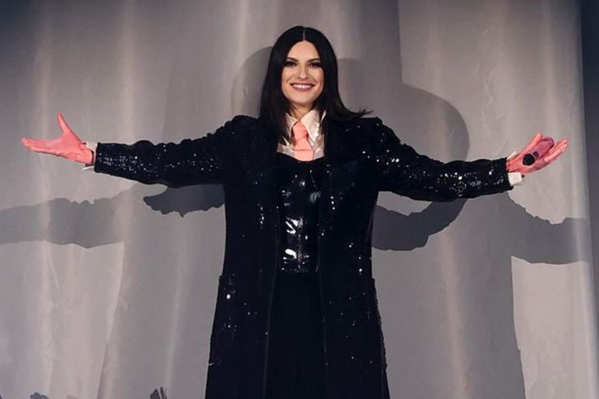 Laura Pausini mostró el regalo bien argentino que recibió tras su show en Buenos Aires (Foto Instagram @laurapausini)