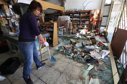 En Mataderos, destrozos en un supermercado