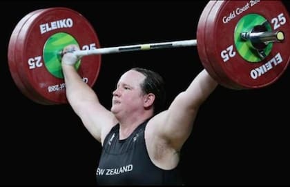 Laurel Hubbard, Alana Smith y Quinn son algunos de los pocos atletas trans que participaron en los Juegos Olímpicos