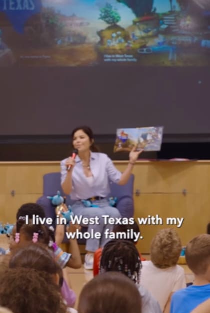 Lauren Sánchez en la presentación de su libro La mosca que voló al espacio (Instagram/@laurensanchezbezos)