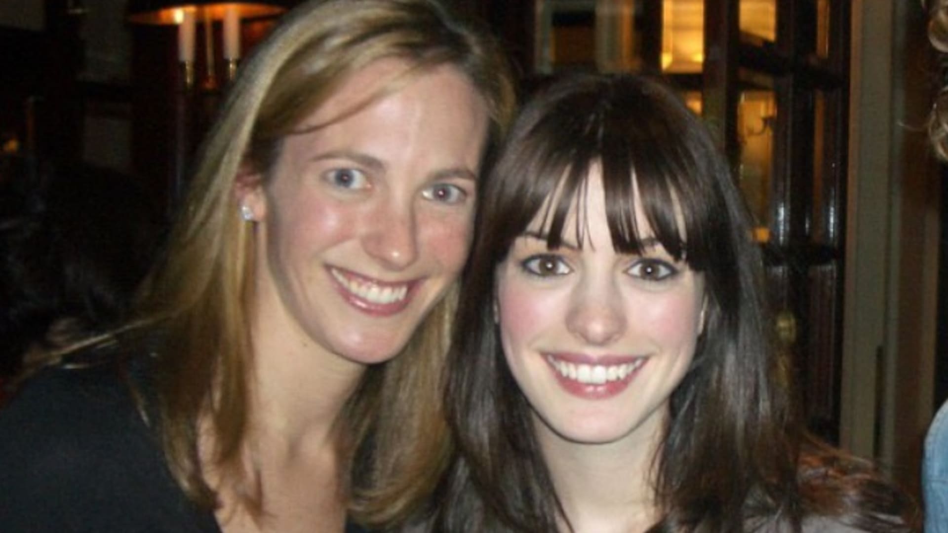 Lauren Weisberger y Anne Hathaway