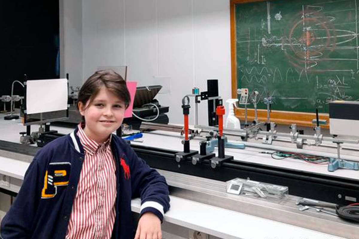 Laurent Simons completó su licenciatura en la Universidad de Amberes y ya planea cuál será su próximo objetivo