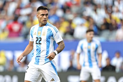 Lautaro Martínez tuvo una ocasión con un cabezazo que fue a las manos de Galíndez