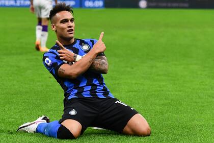 Lautaro Martínez abrió la cuenta del 4-3 de Inter sobre Fiorentina, un partido repleto de emociones.