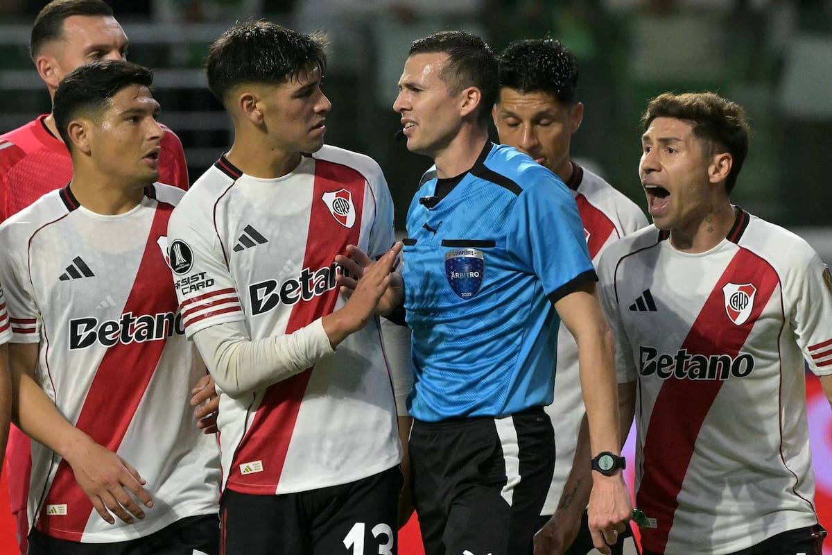 Lautaro Rivero, pura personalidad, en un encuentro copero