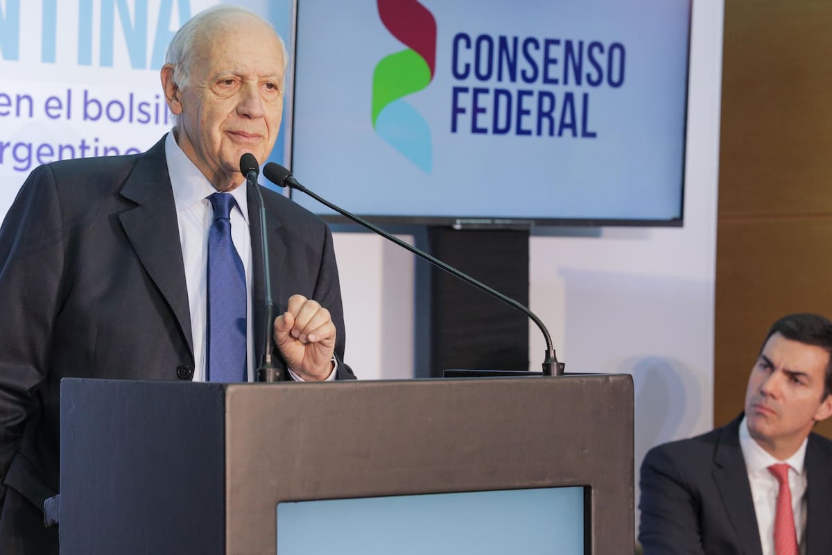 Lavagna y Urtubey anunciaron las medidas de su eventual gobierno