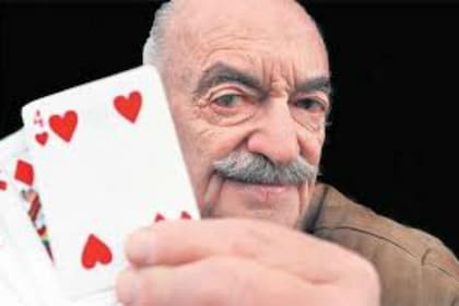 Lavand fue un ícono del ilusionismo en el país