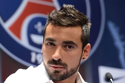 Lavezzi, indignado con los impostores virtuales