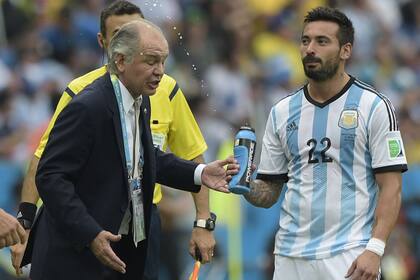 Lavezzi y su humorada ante Sabella
