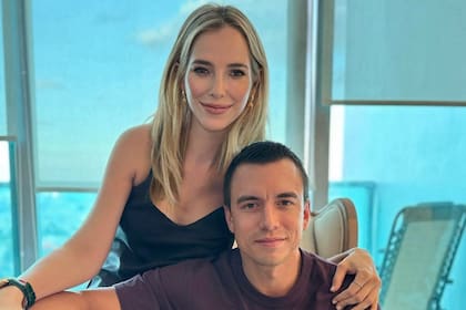 Lavinia Valbonesi junto a Daniel Noboa