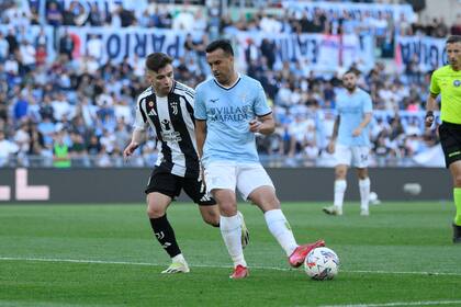 Lazio logra empate ante Juventus con diez jugadores y se cierra la carrera por la Champions