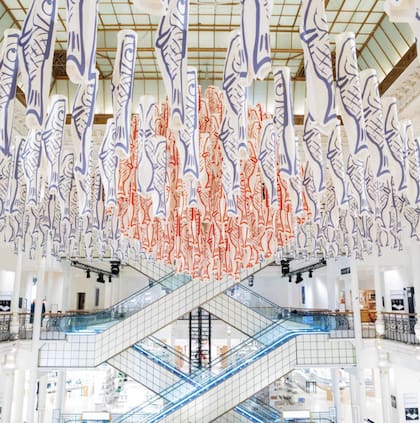 Le Bon Marché, en París, se viste de Japón con Super Japon, una propuesta que recorre la moda, el diseño y la cultura nipona.