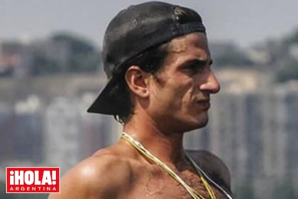 Le dicen Jack y es el único nieto varón (y el único descendiente hombre con vida) de John Fitzgerald Kennedy y Jacqueline Bouvier.