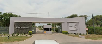 Le faltaban cosas de su casa y tras poner cámaras de seguridad descubrió que el ladrón era un empresario vecino del mismo country