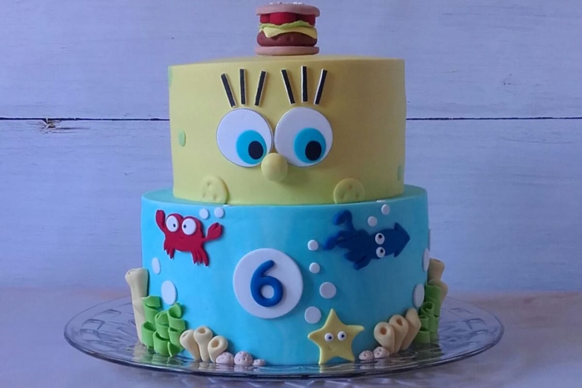 Le hizo una broma a su papá e intentó venderle tortas fallidas "para ayudar a una amiga"