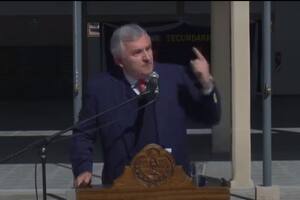 "Le pido al Presidente que no gobierne por una facción que gobierne para todo el pueblo argentino, que tenga la tolerancia de venir a Jujuy a una provincia gobernada por alguien que piensa diferente", afirmó Gerardo Morales hoy desde Alto Comedero