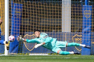 La promesa de Boca que tendrá más protagonismo en 2024 y de quien Riquelme dice: “Es un arquerazo”