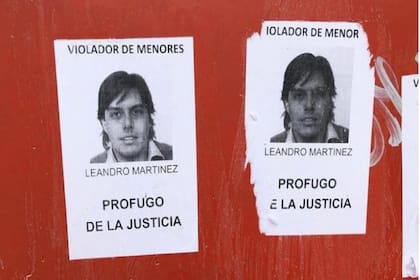 Leandro Martínez, huyó por la puerta de atrás de su casa situada en en country en Moreno