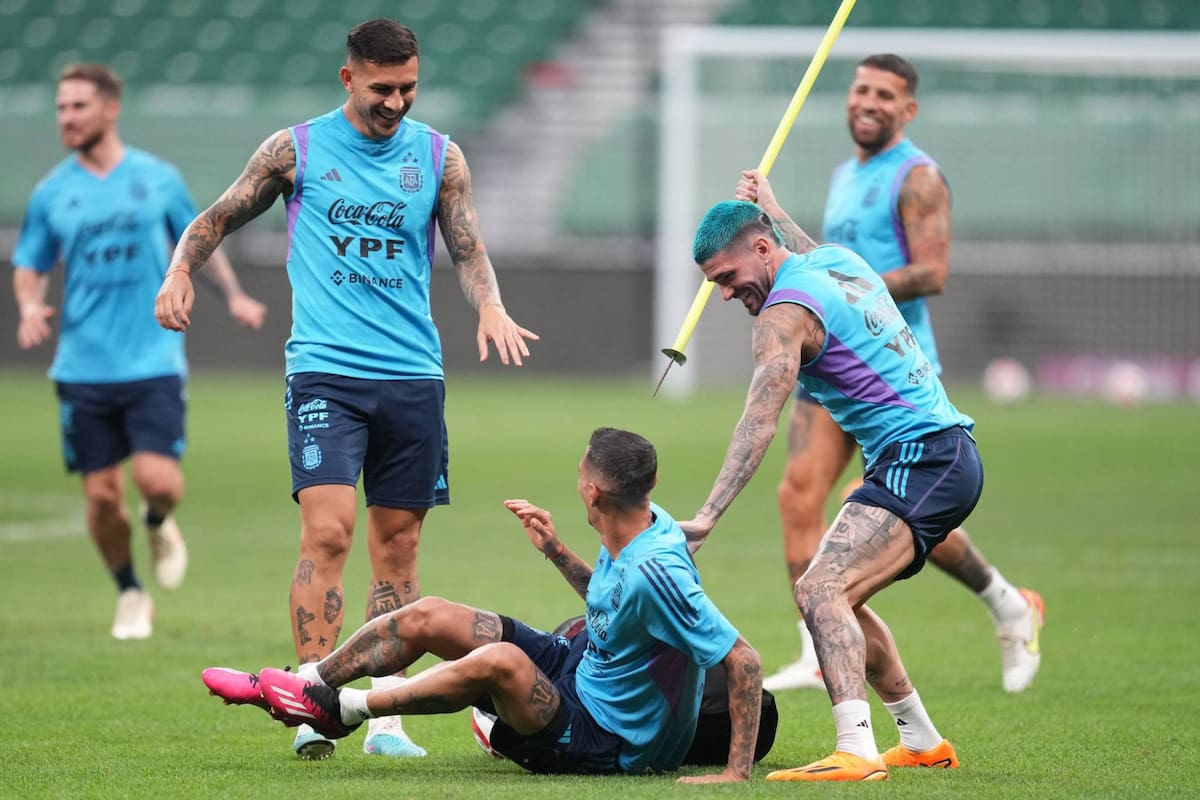 Leandro Paredes, Ángel Di María y Rodrigo De Paul