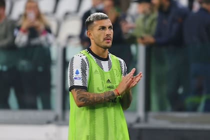 Leandro Paredes of Juventus FC during the match between Juventus FC and Empoli FC on October 21, 2022 at Allianz Stadium in Turin, Italy. (Photo by Massimiliano Ferraro/NurPhoto via Getty Images)