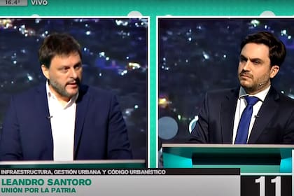 Leandro Santoro le pregunta a Ramiro Marra durante el debate