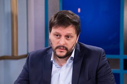 Leandro Santoro lidera la lista de candidatos del Frente de Todos en la ciudad de Buenos Aires