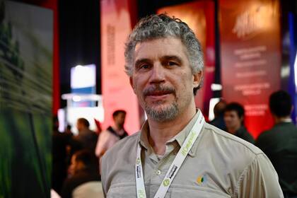 Leandro Winkelmann llegó desde Mendoza al Congreso de Aapresid en Rosario