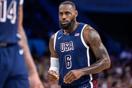 LeBron James quiere cerrar su historia con el combinado de Estados Unidos con una medalla dorada en los Juegos de París 2024