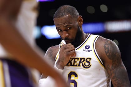 LeBron James y una temporada decepcionante de los Lakers