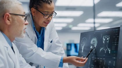 Lecanemab y donanemab son los primeros fármacos que modifican la evolución del Alzheimer